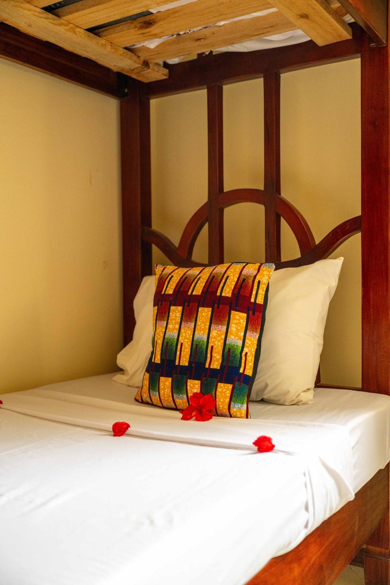 Hotel Hotel Uroa